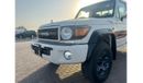 Toyota Land Cruiser Pick Up TOYOTA_LC_PICK_UP_79TH_SINGLE_4.0L_2023_FULL_OPTIONS_WHITE_BEIGE