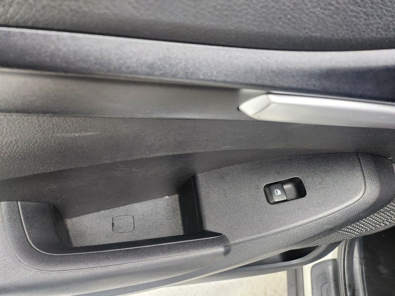 Kia Seltos SELTOS (D) 1.6 Prestige 2WD