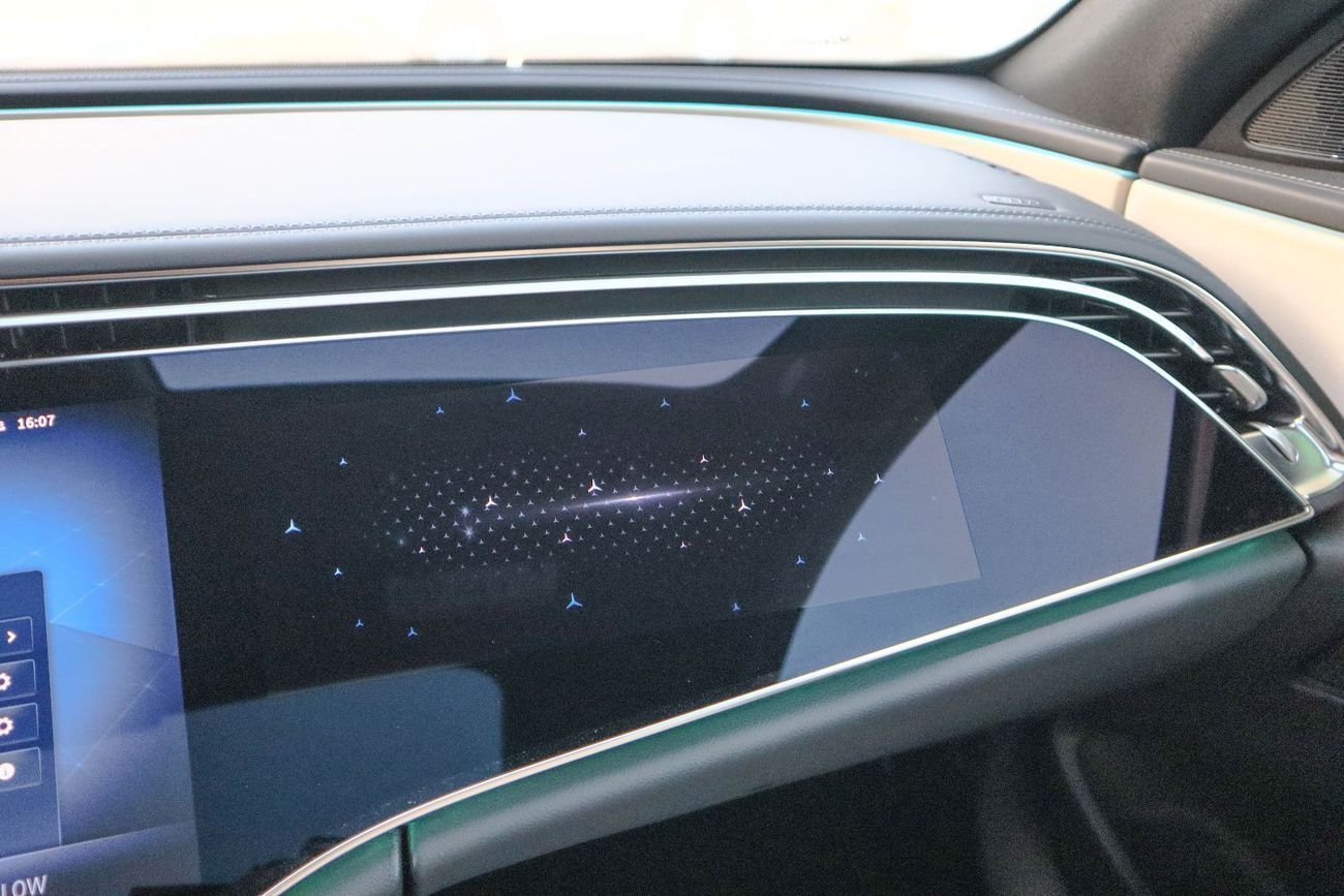 Mercedes-Benz E200 2.0L