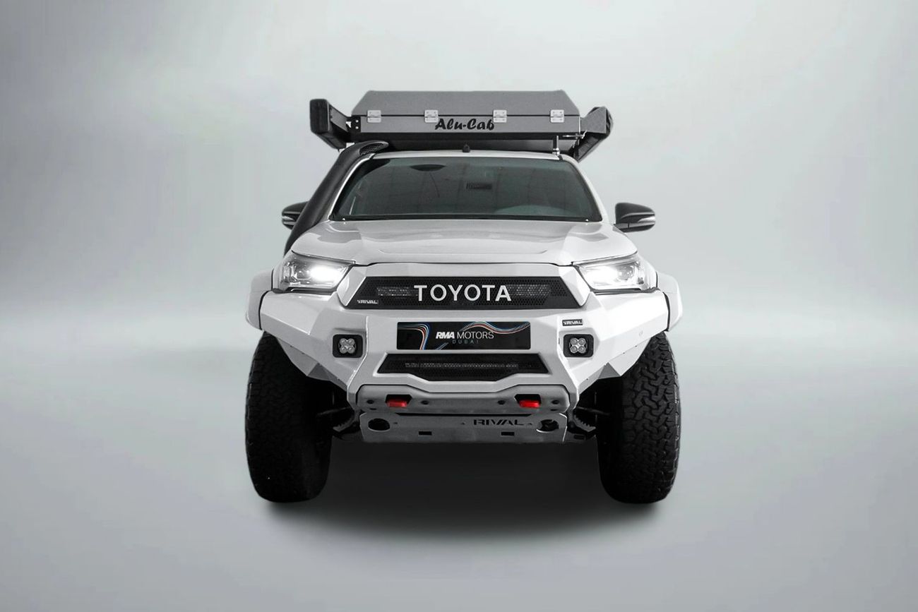 تويوتا هيلوكس ادفنتشر