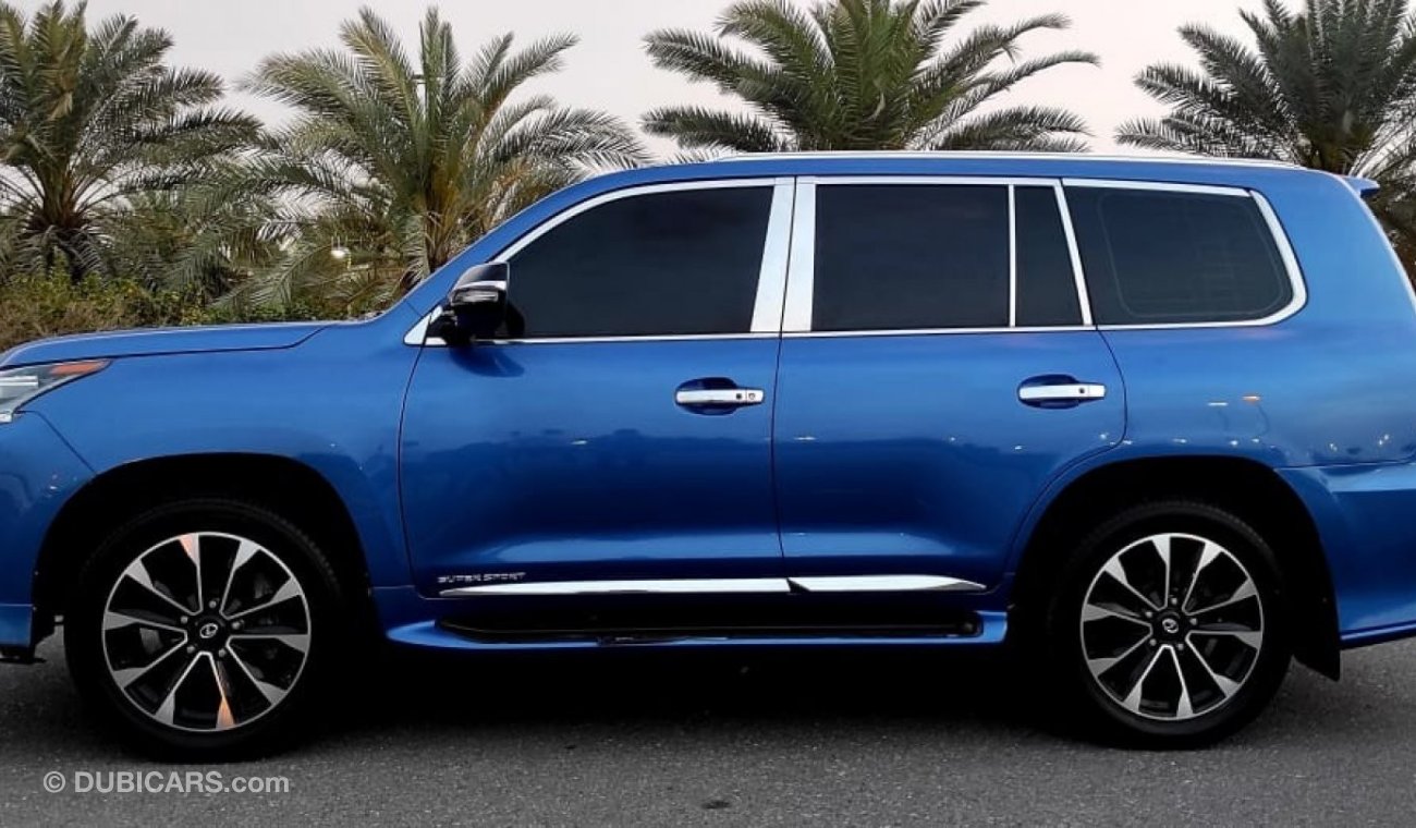 Lexus LX570