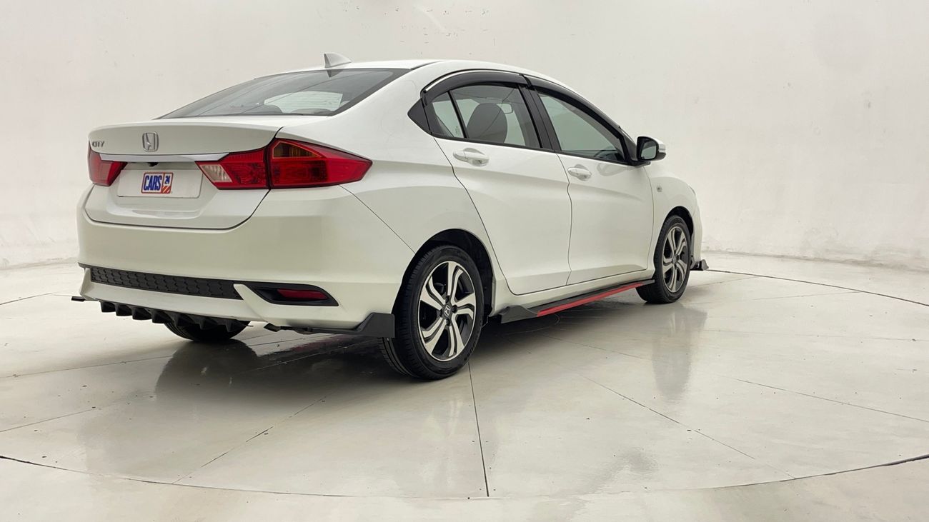 هوندا سيتي LX 1.5 | بدون دفعة مقدمة | اختبار القيادة في المنزل