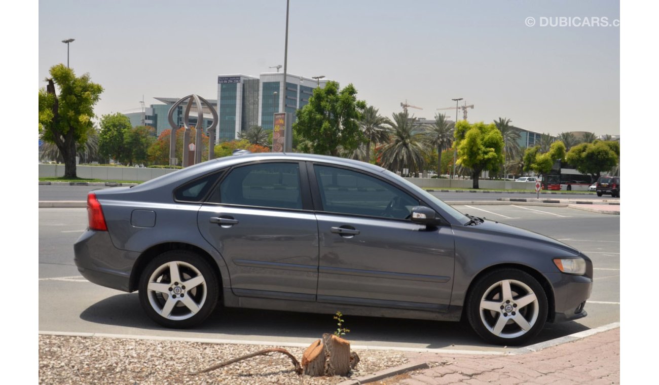 Volvo S40 2.0L Mid Range Perfect Condition