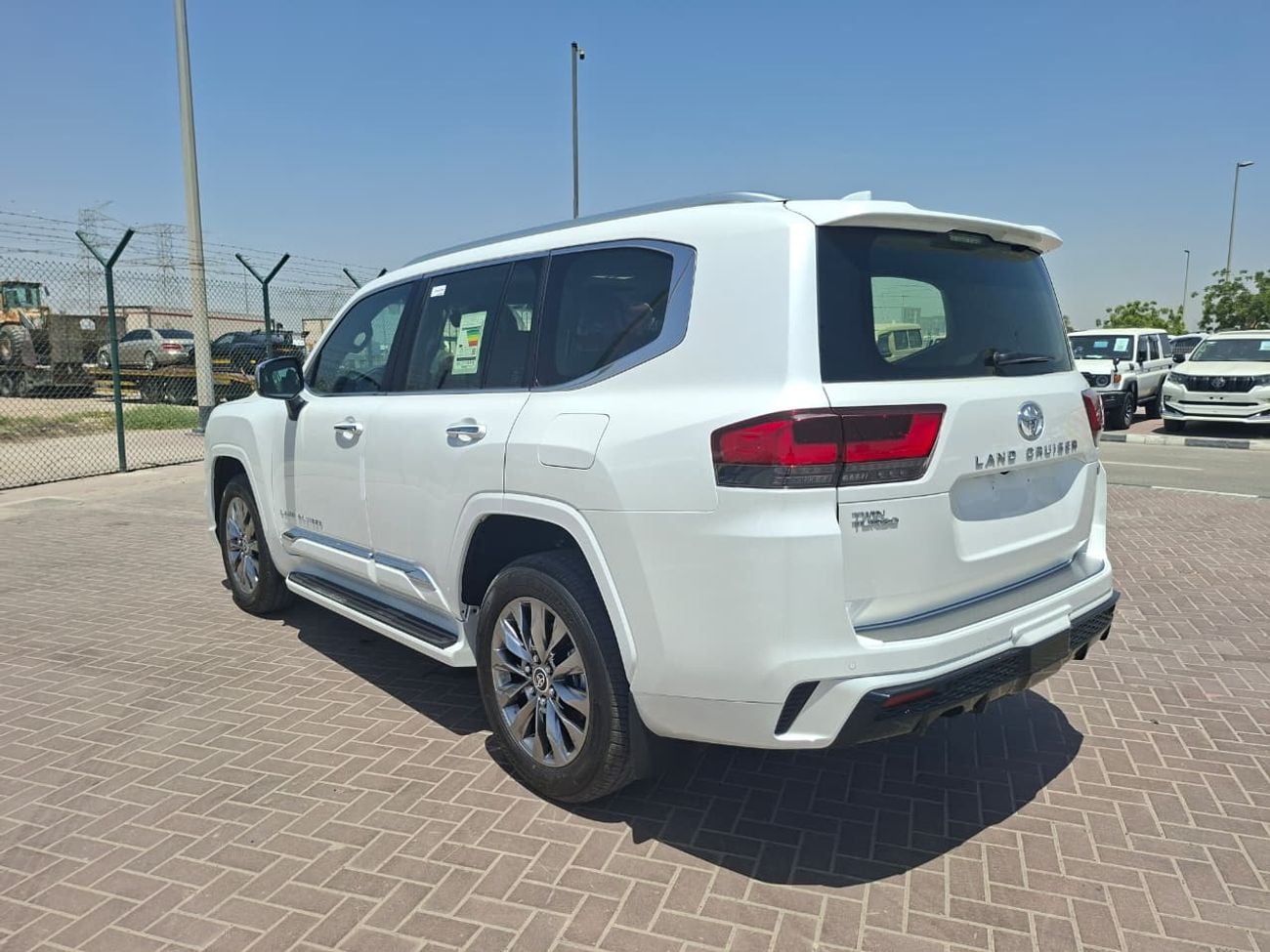 Toyota Land Cruiser VXR