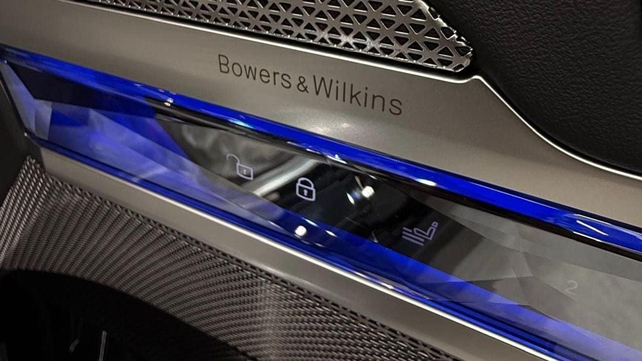 BMW 735 i | M Sport | Brand New | Dealer Warranty & Service Contract