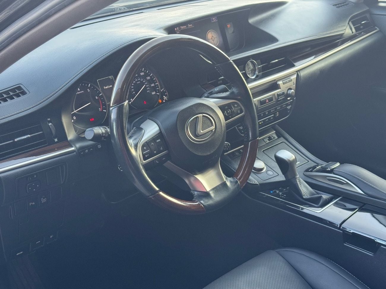 لكزس ES 350 Platinum 3.5L