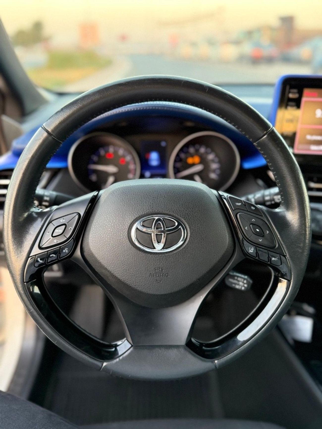 Toyota CHR TOYOTA C-HR XLE