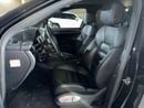 Porsche Macan GTS 3.0L (360 HP)  2017 | SPORTS CHRONO PACKAGE | SPORTS EXHAUST SYSTEM | 21-INCH ALLOY RIMS