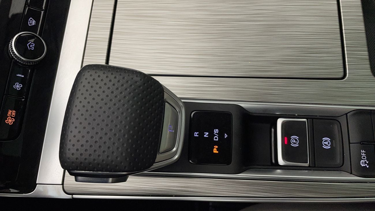 MG RX5 LUXURY 1.5 | Zero Down Payment | Home Test Drive