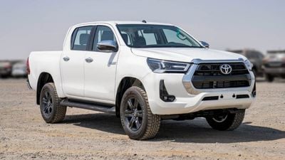 Toyota Hilux TOYOTA HILUX DC 4D AT 4X4 FULL OPTION  MY2025 WHITE