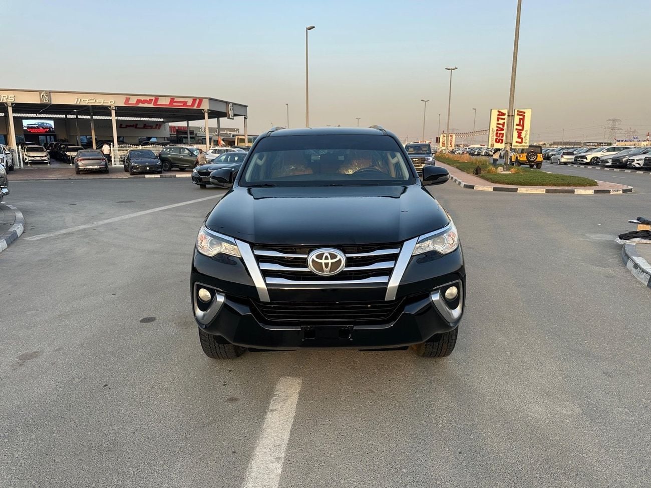Toyota Fortuner EXR 2.7L (164 HP)