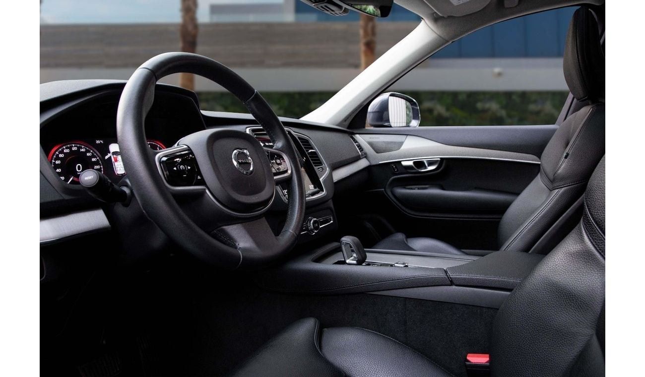 Volvo XC90 B5 MOMENTUM | 3,251 P.M | 0% Downpayment | Full Agency History