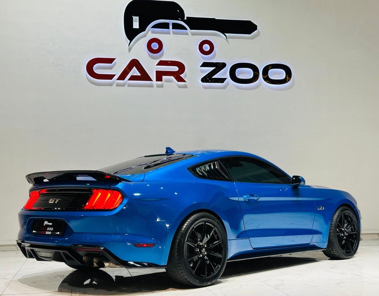 Ford Mustang GT Premium 5.0L V8