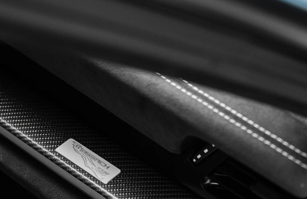 Porsche 911 4.0L F-6 Naturally Aspirated Engine