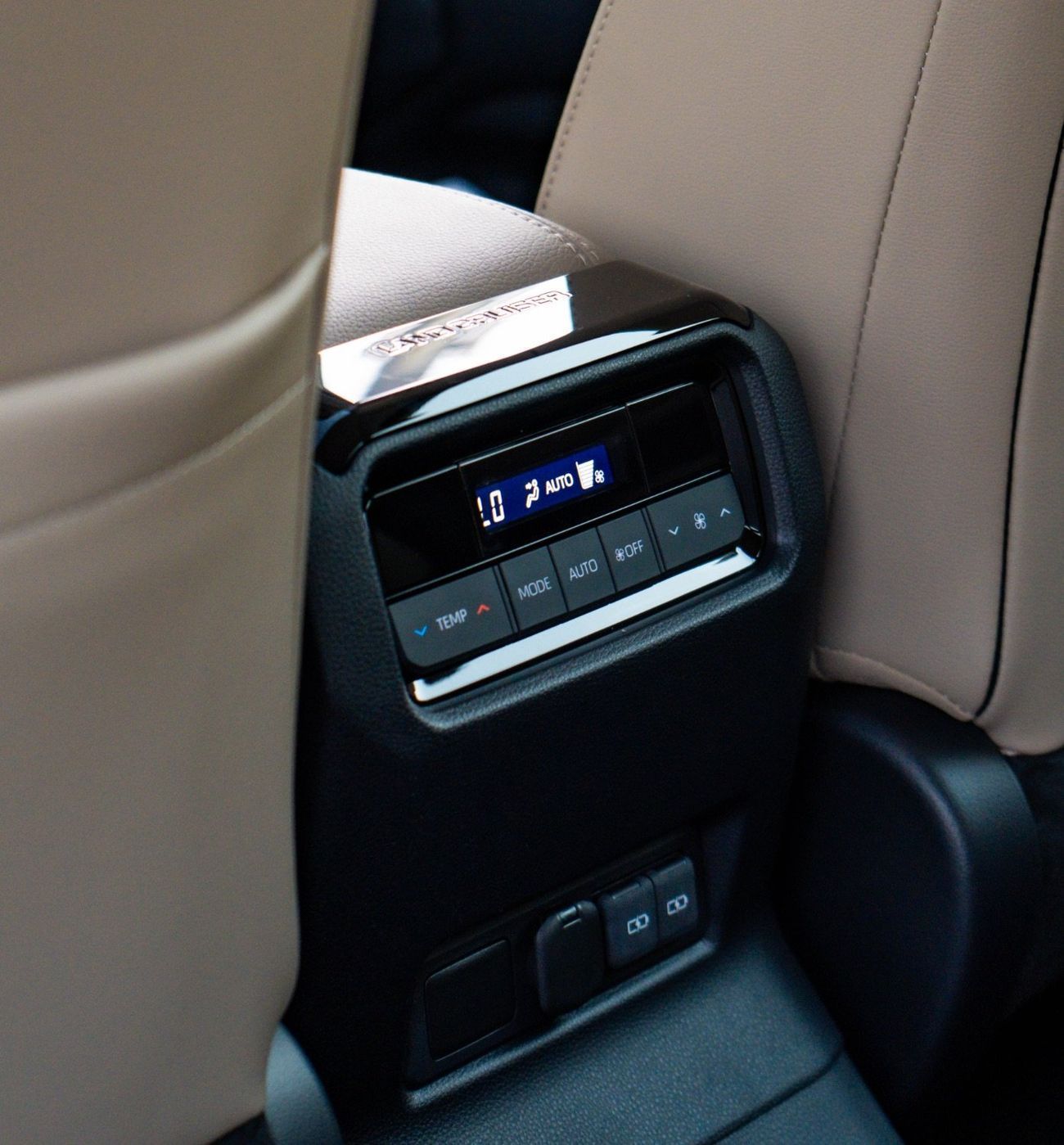 Toyota Prado PRADO 2.4 Petrol || Limited || 2025