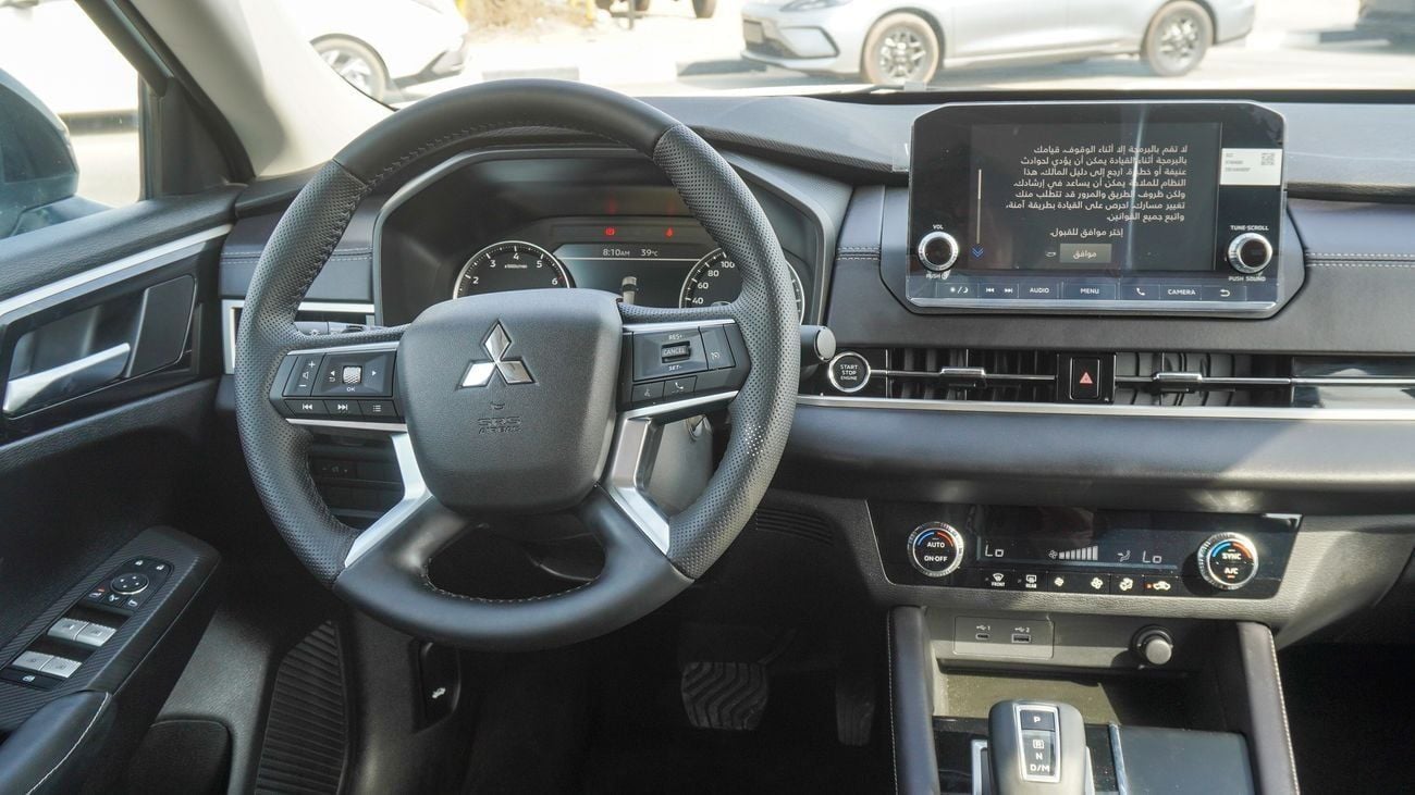 Mitsubishi Outlander Brand New Mitsubishi Outlander MidLine 2025 Export 2.5L Petrol A/T|White/Black|OUTLANDER-ML-25-PE|