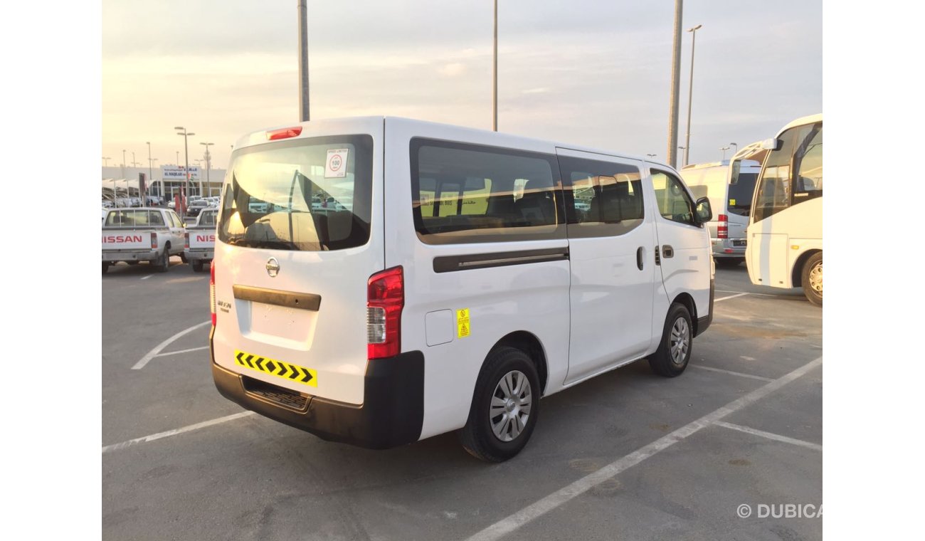 نيسان أورفان 15 seater