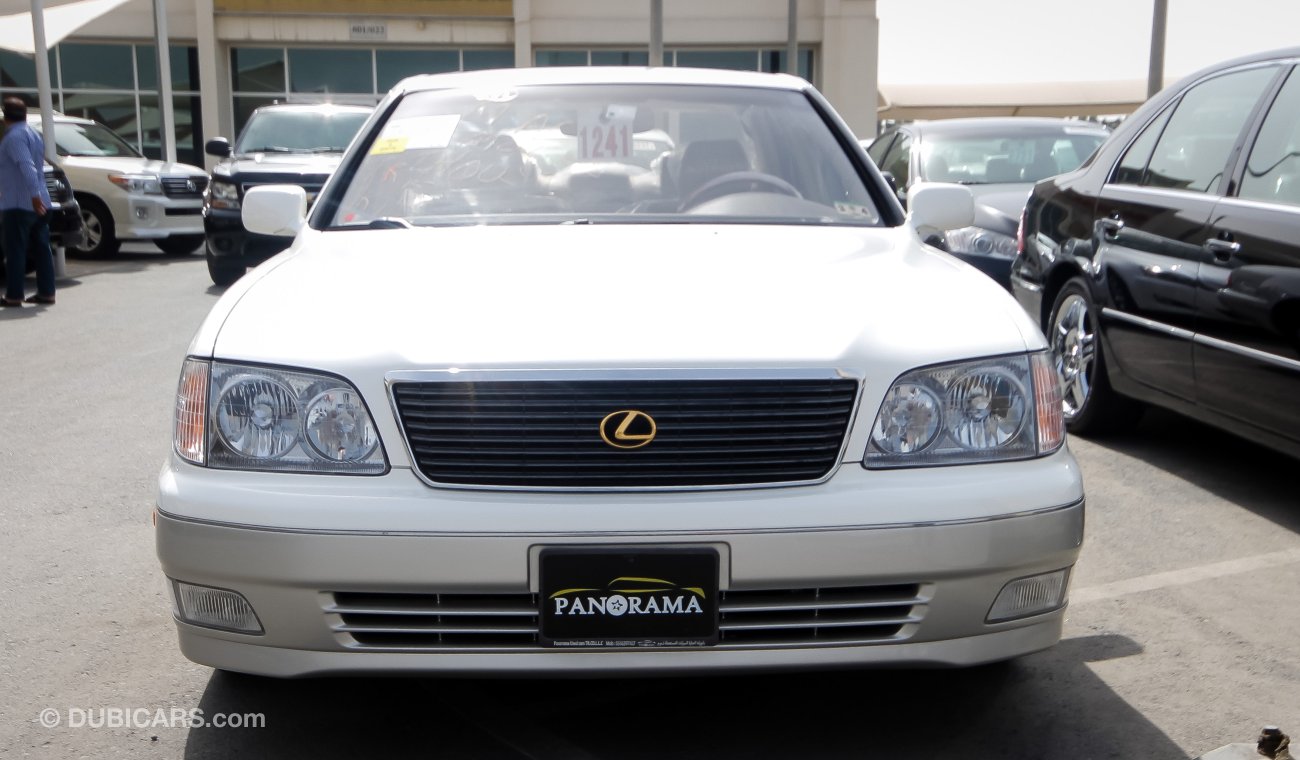 Lexus LS 400