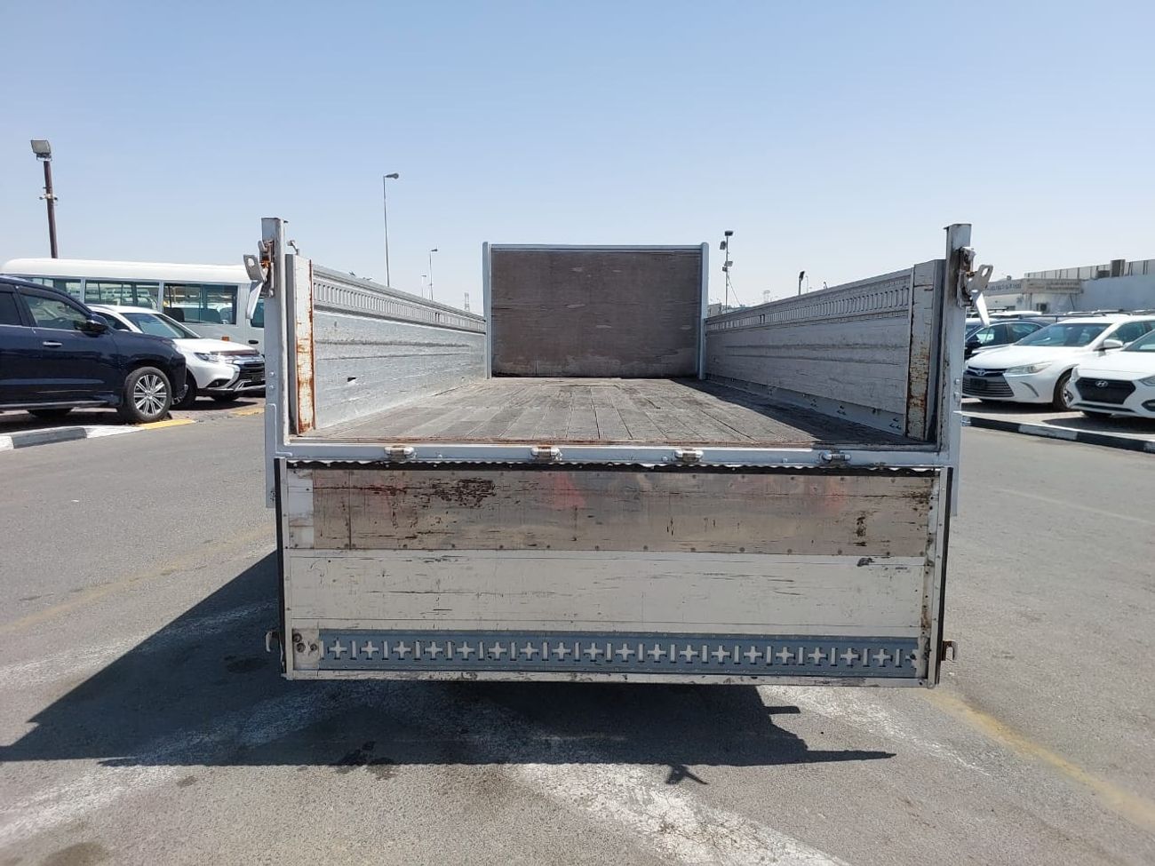 ميتسوبيشي فوسو كانتير MITSUBISHI CANTER TRUCK RHD 1995 MODEL 4.5 L DIESEL MANUAL(PM20499)