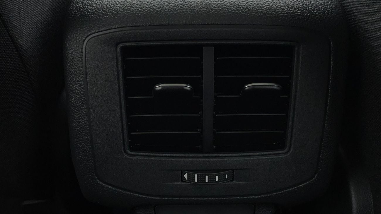 Volkswagen T ROC LIFE + 1.4 | Zero Down Payment | Home Test Drive