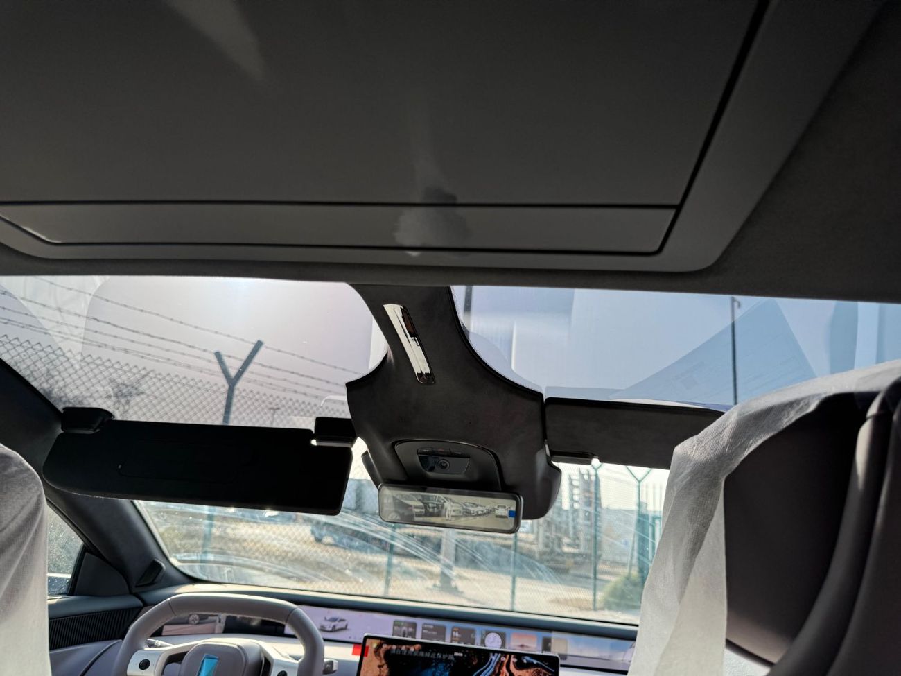 أفاتر 12 Performance AWD