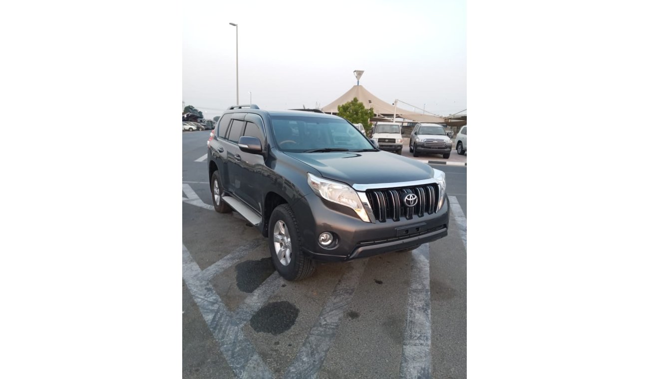 تويوتا برادو TOYOTA PRADO GREY COLOUR MODEL 2016 GOOD CONDITION ONLY FOR EXPORT