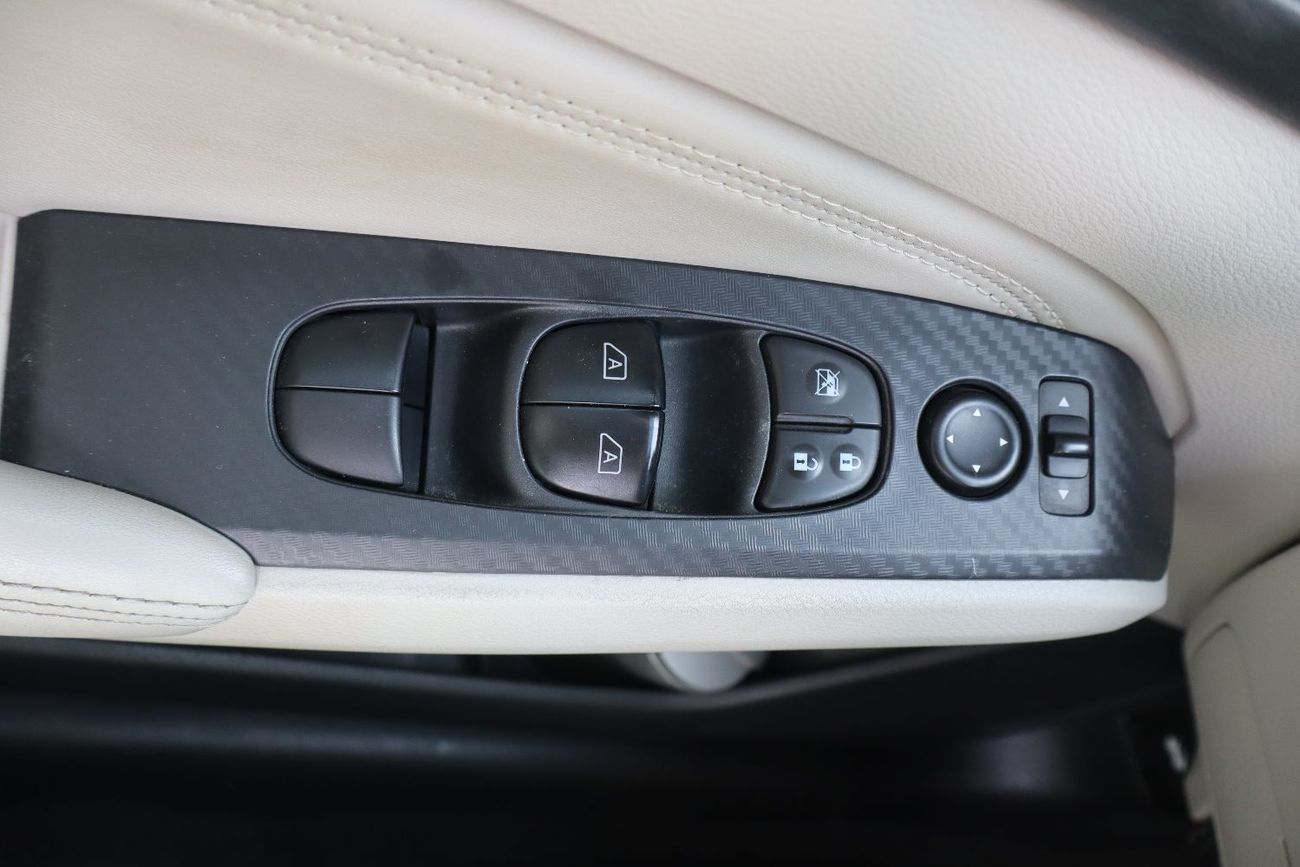 Nissan Altima SV 2.5L