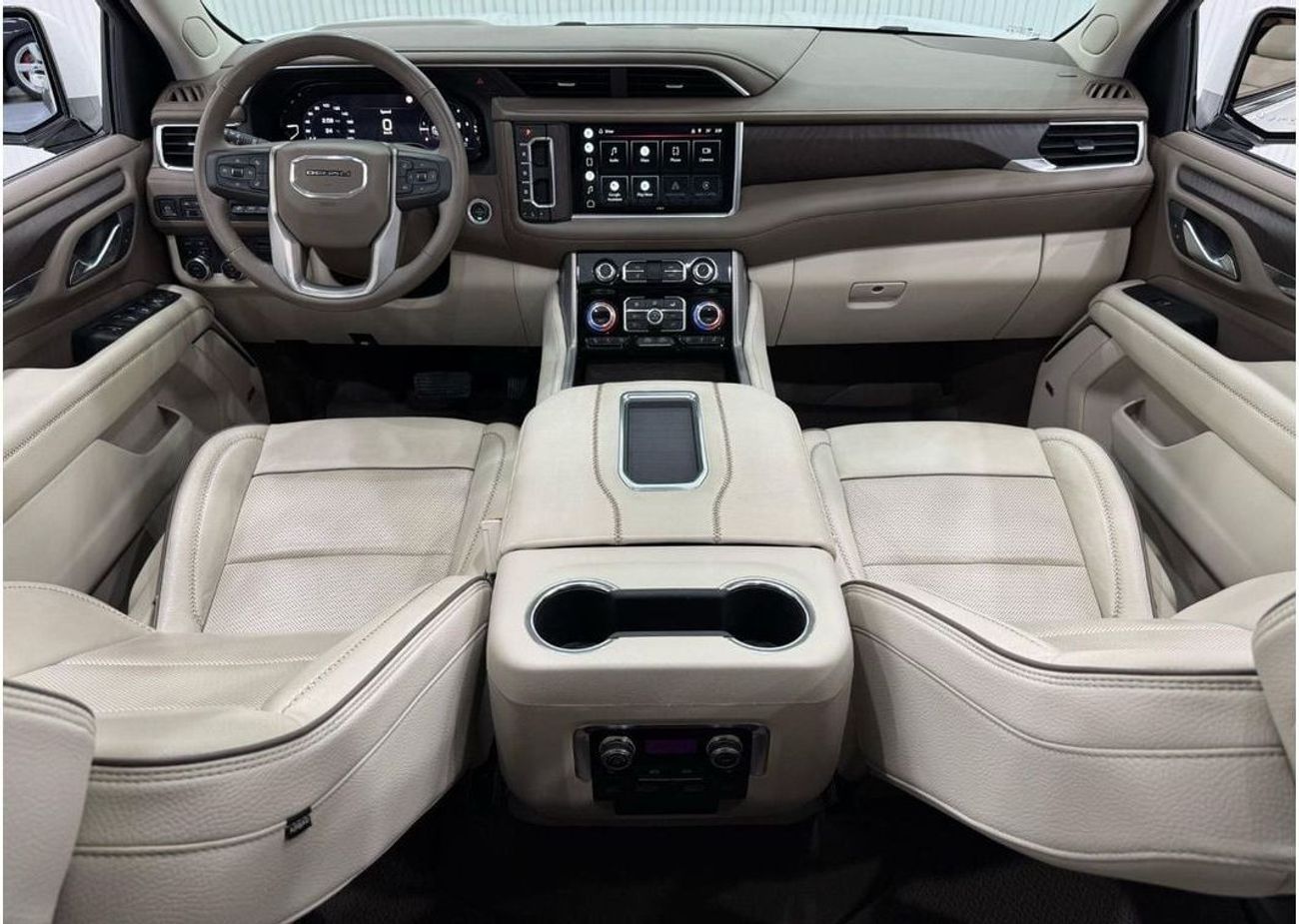 GMC Yukon Denali 6.2L (8 Seater) 2022 GMC Yukon Denali, 2027 GMC Warranty + Service Pack, Fully Loaded, Low Km