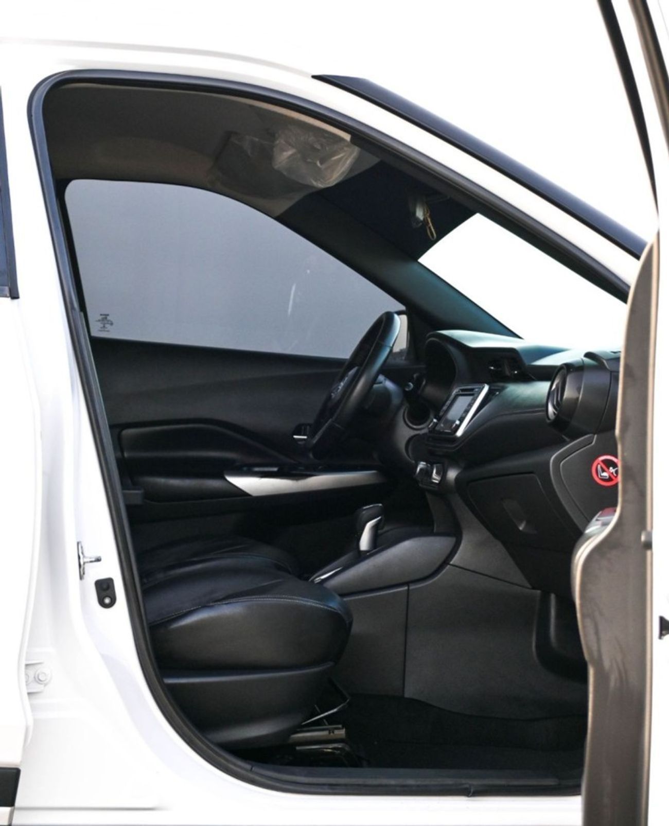 Nissan Kicks NISSAN KICKS 2018 GCC FULL OPTION IN EXCELLENT CONDITION