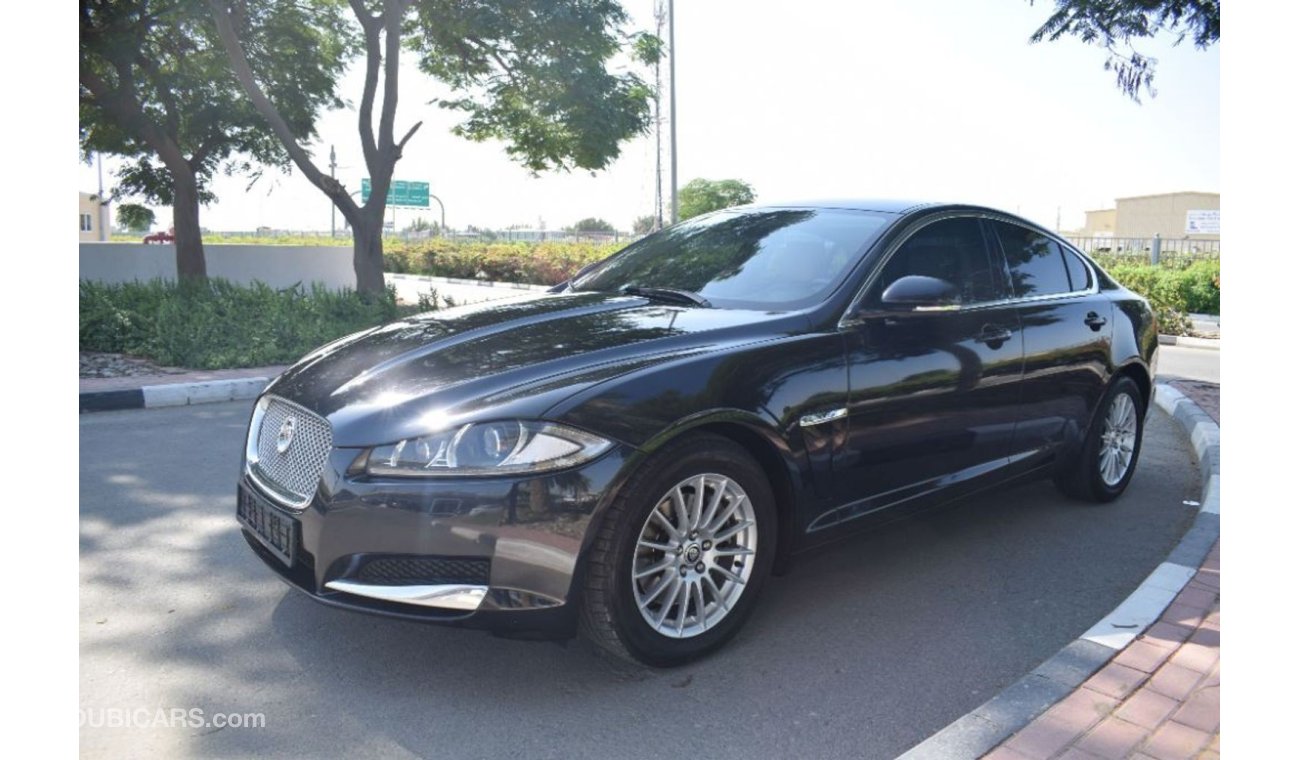 Jaguar XF 2012 - Luxury Edition - GCC Specs - Very Good Condition