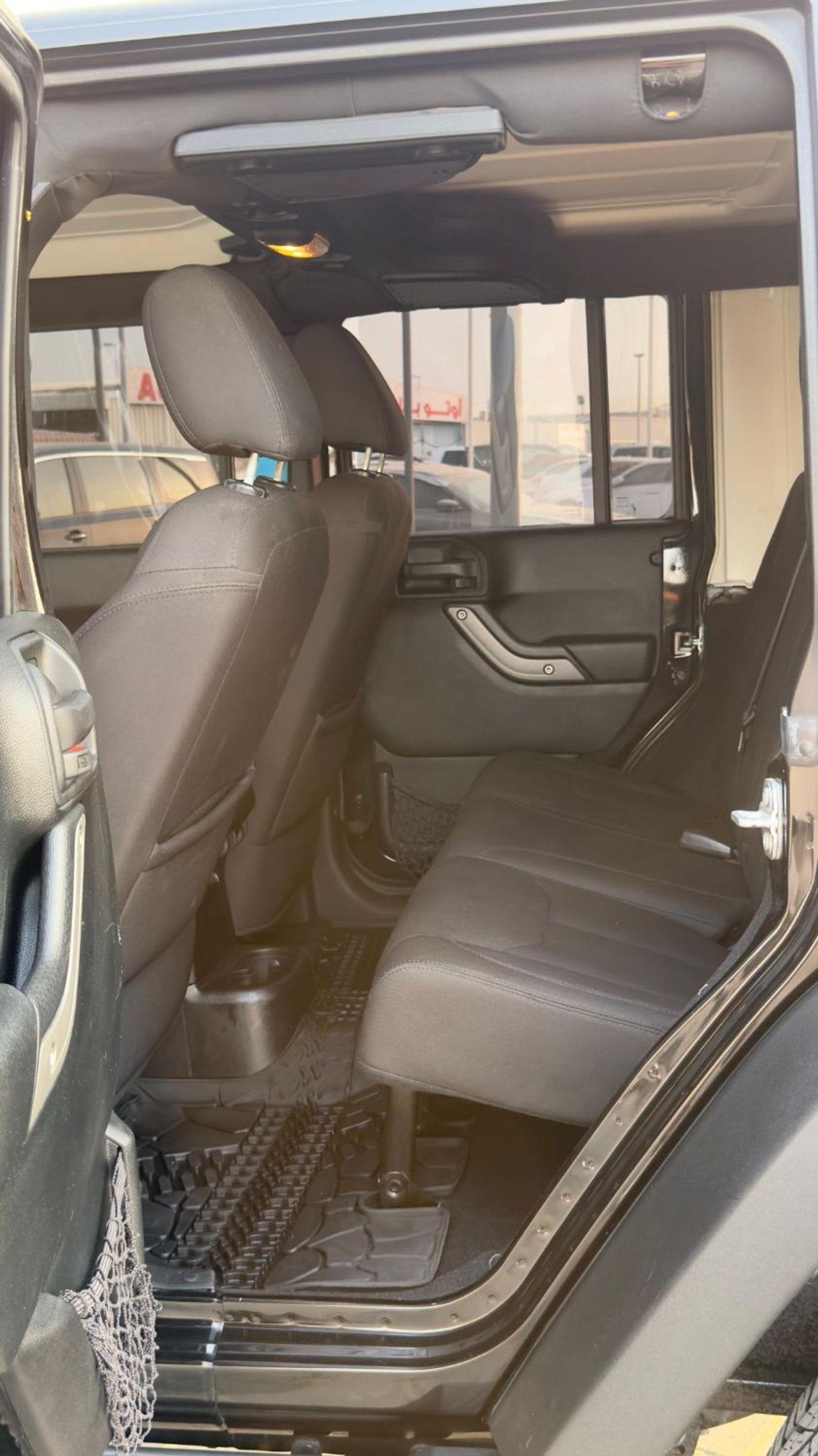 Jeep Wrangler Unlimited Sport 3.6L A/T