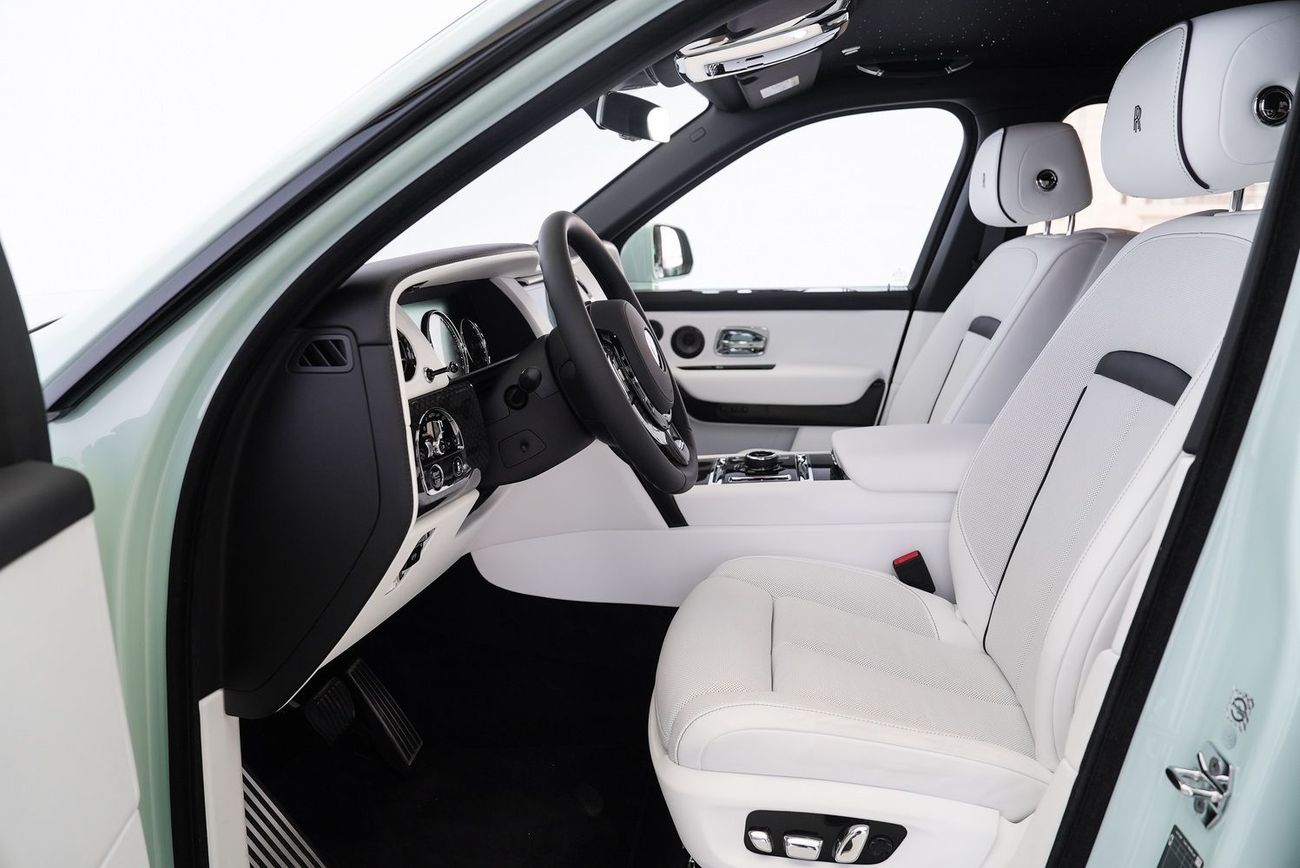 Rolls-Royce Cullinan Rolls Royce Cullinan Black Badge