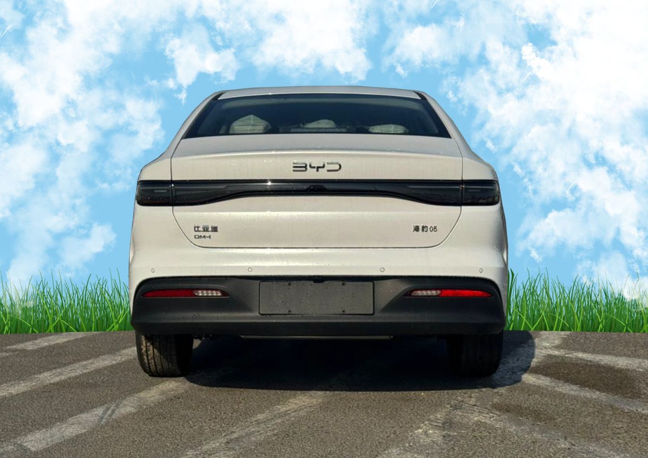 بي واي دي سيل BYD SEAL 05 2025 1.5L HEV