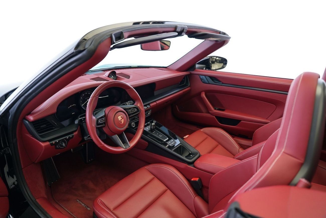 Porsche 911 Carrera GTS 3.0L (450 HP) Convertible