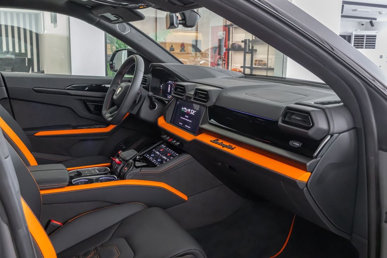 لامبورغيني اوروس SE Lamborghini Urus SE | 2026 | V8 4.0L Twin Turbo 800HP | SUV PHEV | 0KM