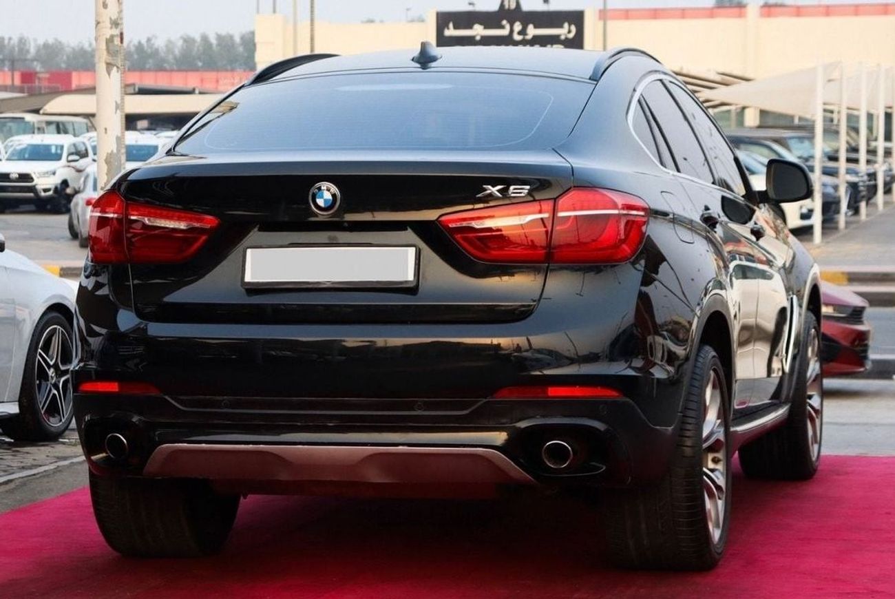 BMW X6 35i Executive 3.0L BMW X6 35i / 2016 / GCC / Free Accident/ Only 85,000KM