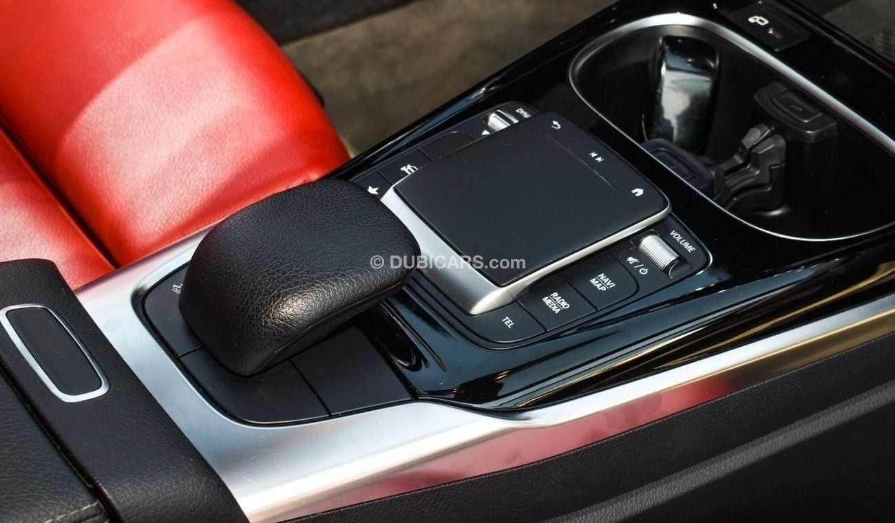 Mercedes-Benz A 35 AMG Premium Mercedes A35 AMG / 2021 / USA