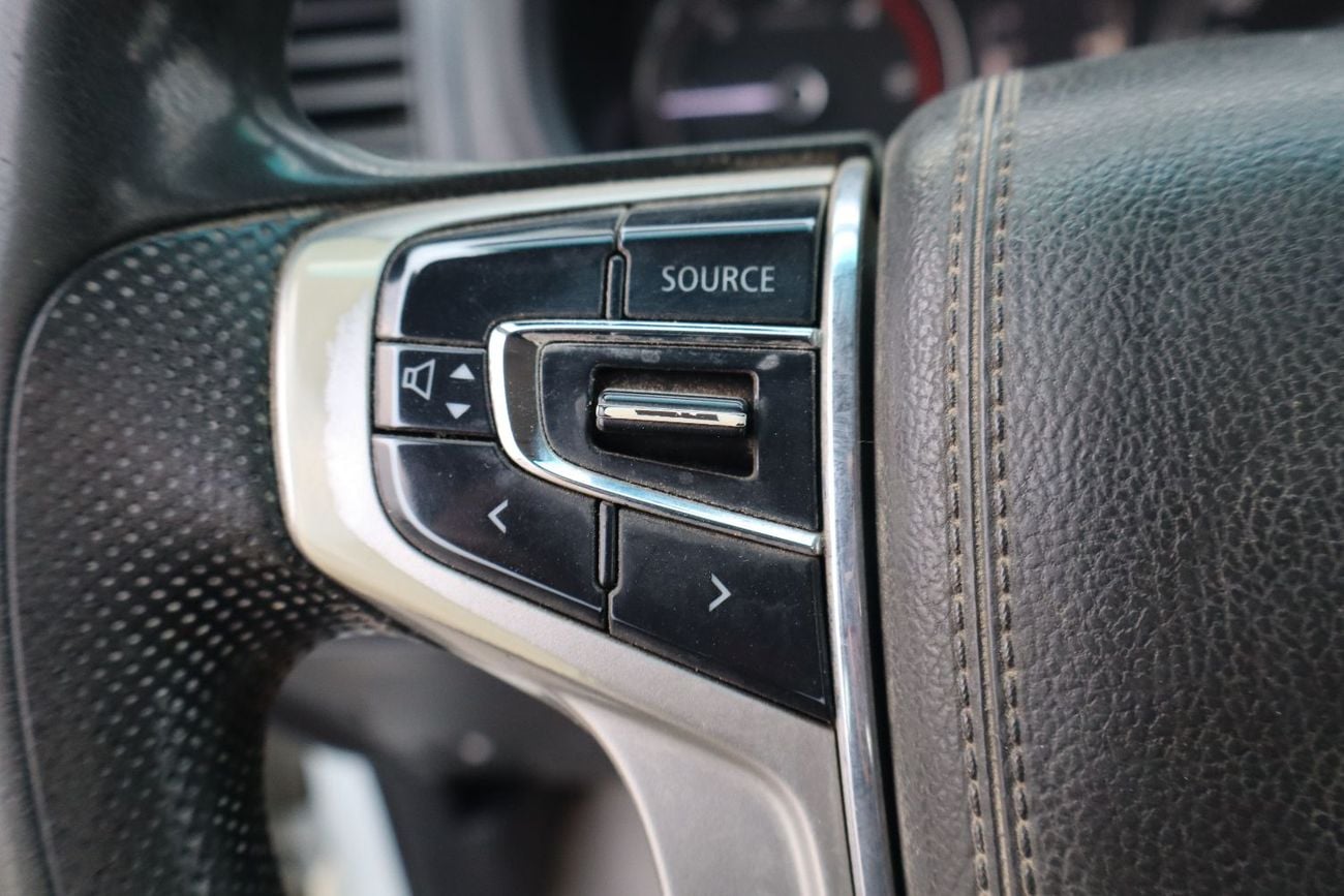 ميتسوبيشي L200 GLS 2.4L