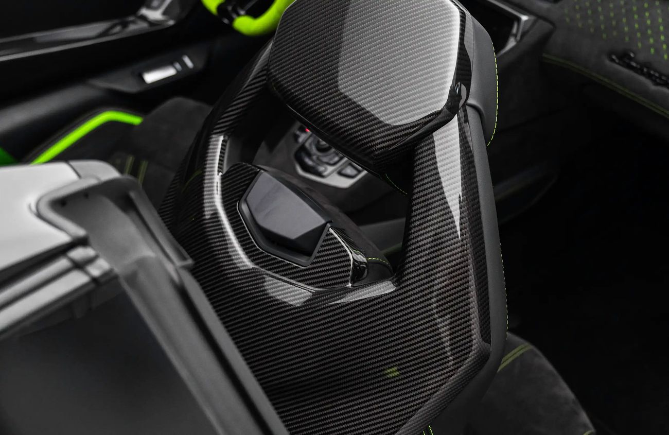 Lamborghini Aventador 6.5L V-12 Naturally Aspirated Engine | Warranty