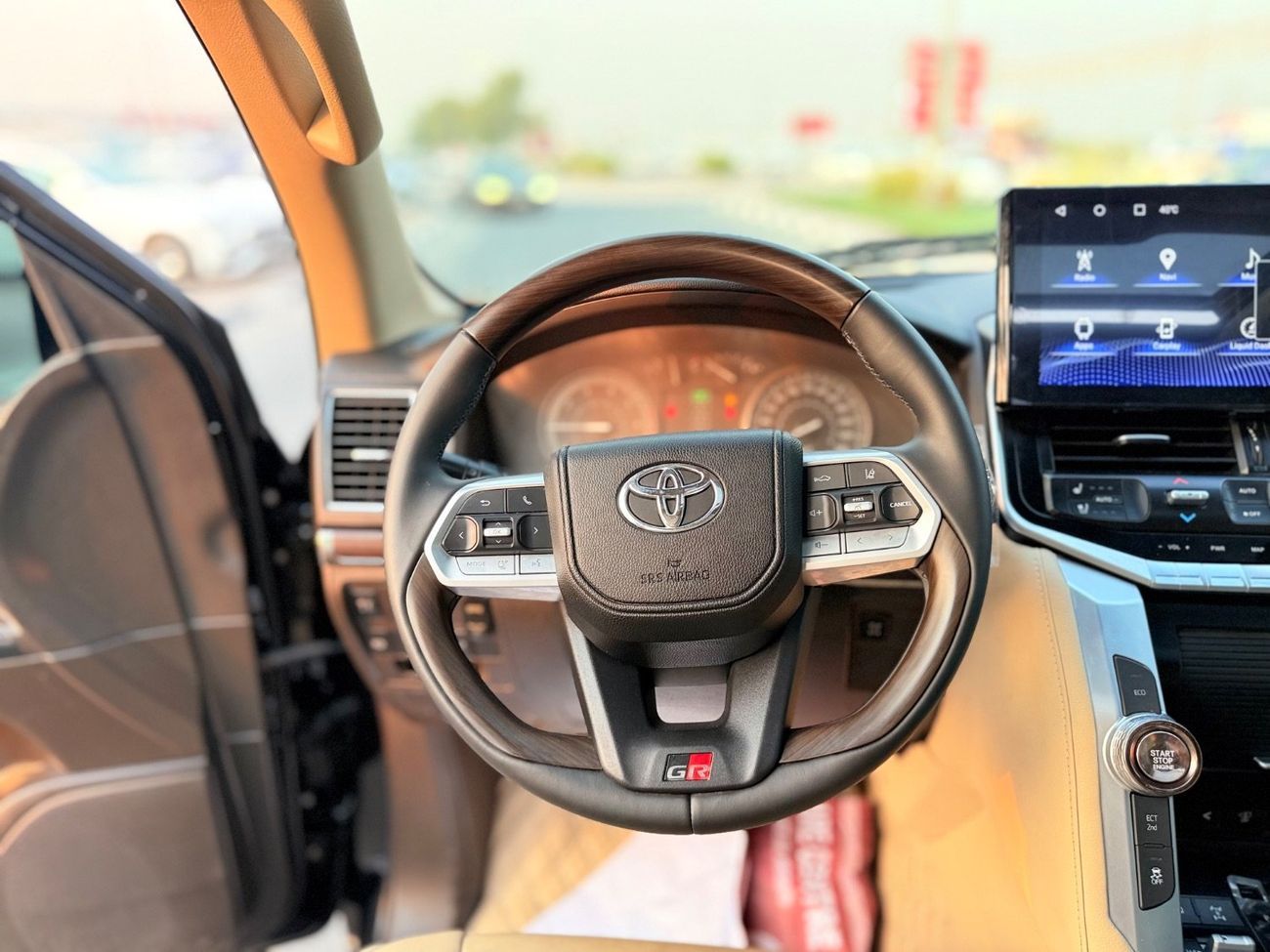 Toyota Land Cruiser GXR+ 4.0L Toyota landcuriser GXR V6 + 4.0L years 2018 full option petrol