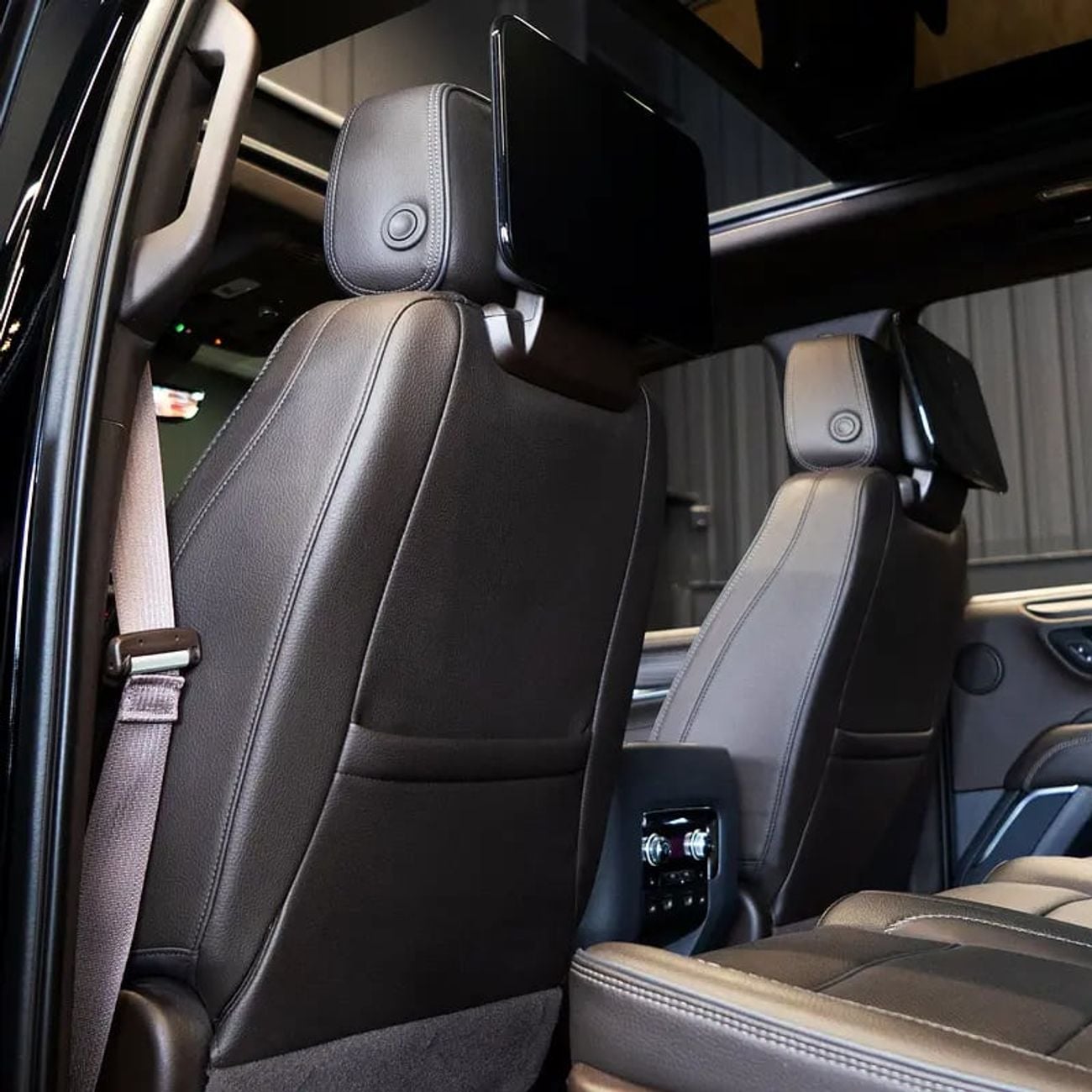 GMC Yukon Denali 6.2L 4,407 pm • 0% Downpayment • Denali • Agency Warranty