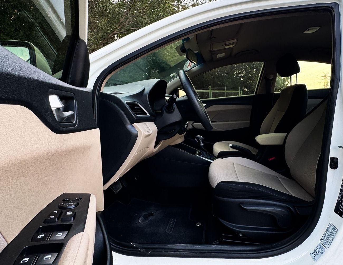 Hyundai Accent GL 1.6L (138 HP) Sedan Hyundai Accent | 1.6 L | 2022 | GCC | Accident-Free | In Excellent Condition 