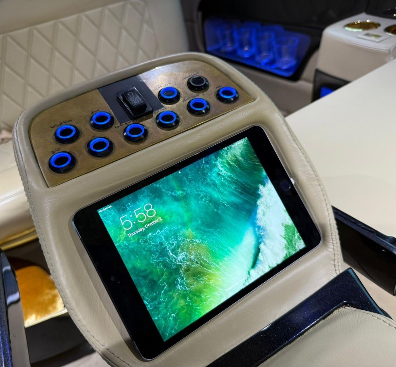 Mercedes-Benz V 250 2017 Mercedes Benz V250, Full Service History, Carbon Fiber Interior, Very Low Km, Fully Loaded, GCC