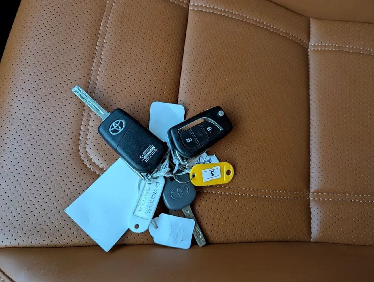 تويوتا فورتونر Pristine EXR V4 2.7L | GCC Specs | Low Mileage