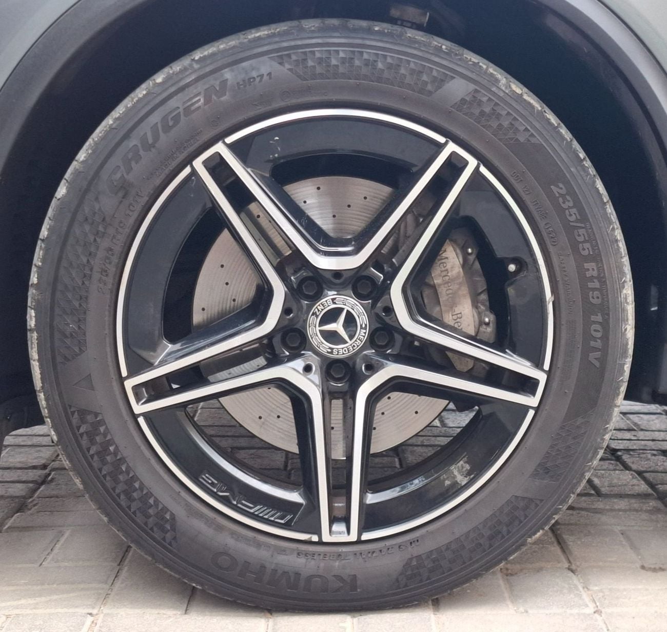 Mercedes Benz GLC 300 AMG