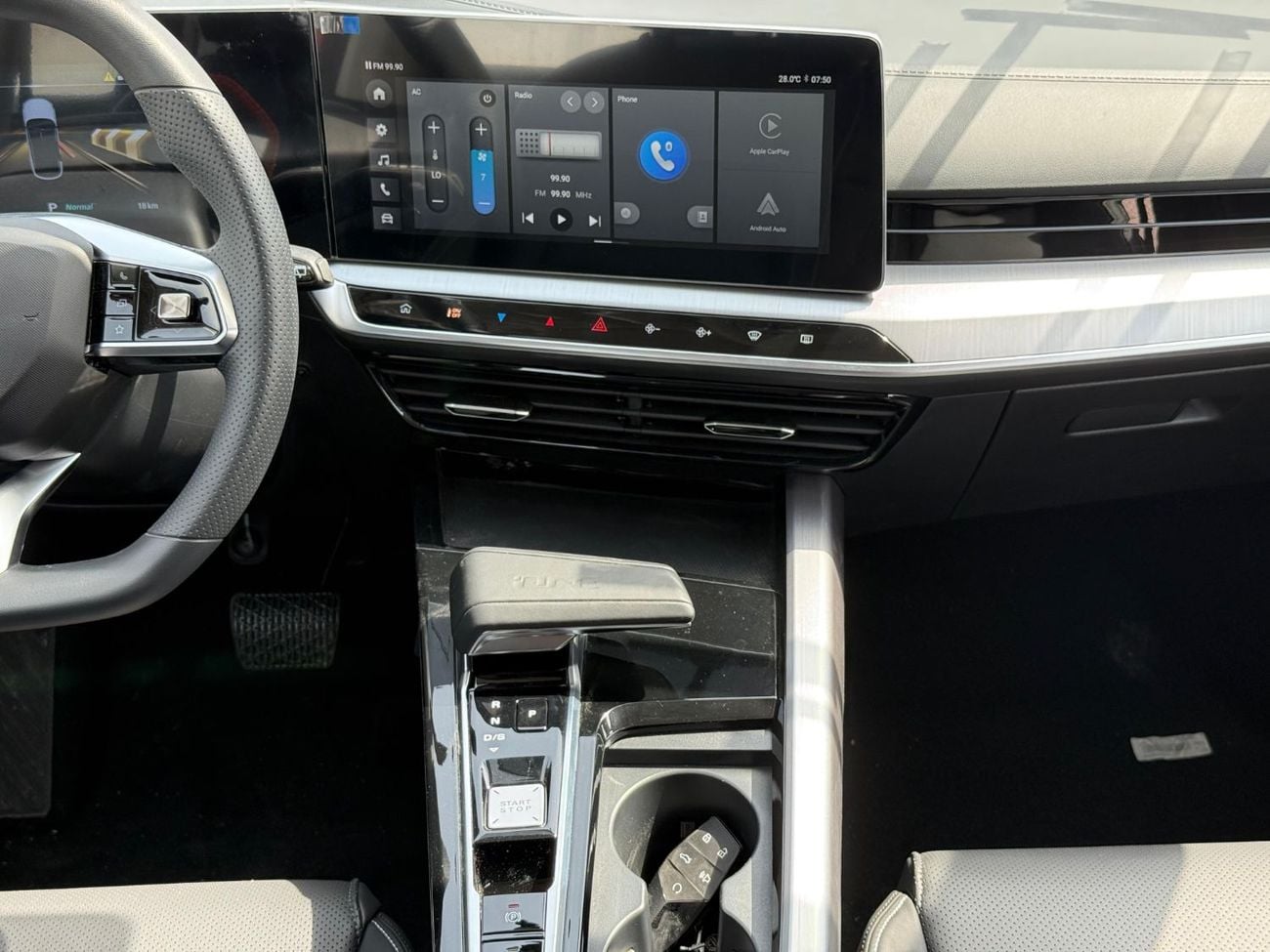 أم جي وان Standard 1.5L Petrol 2024 Export Price @ 48,500 AED