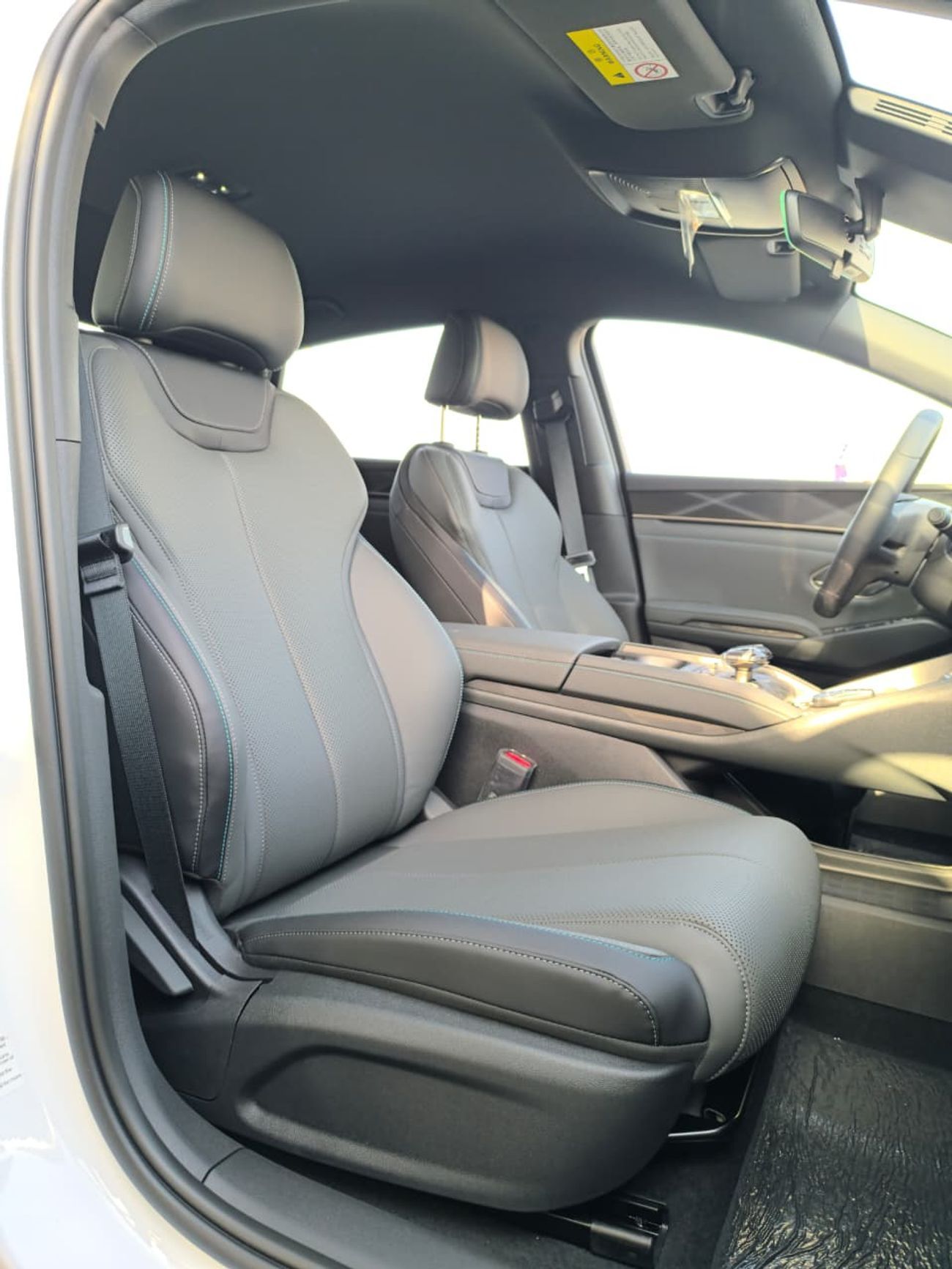 BYD Qin L DM-i DM-i (Plug In Hybrid) EV range 80km with Smart Drive Brand New Car 2025