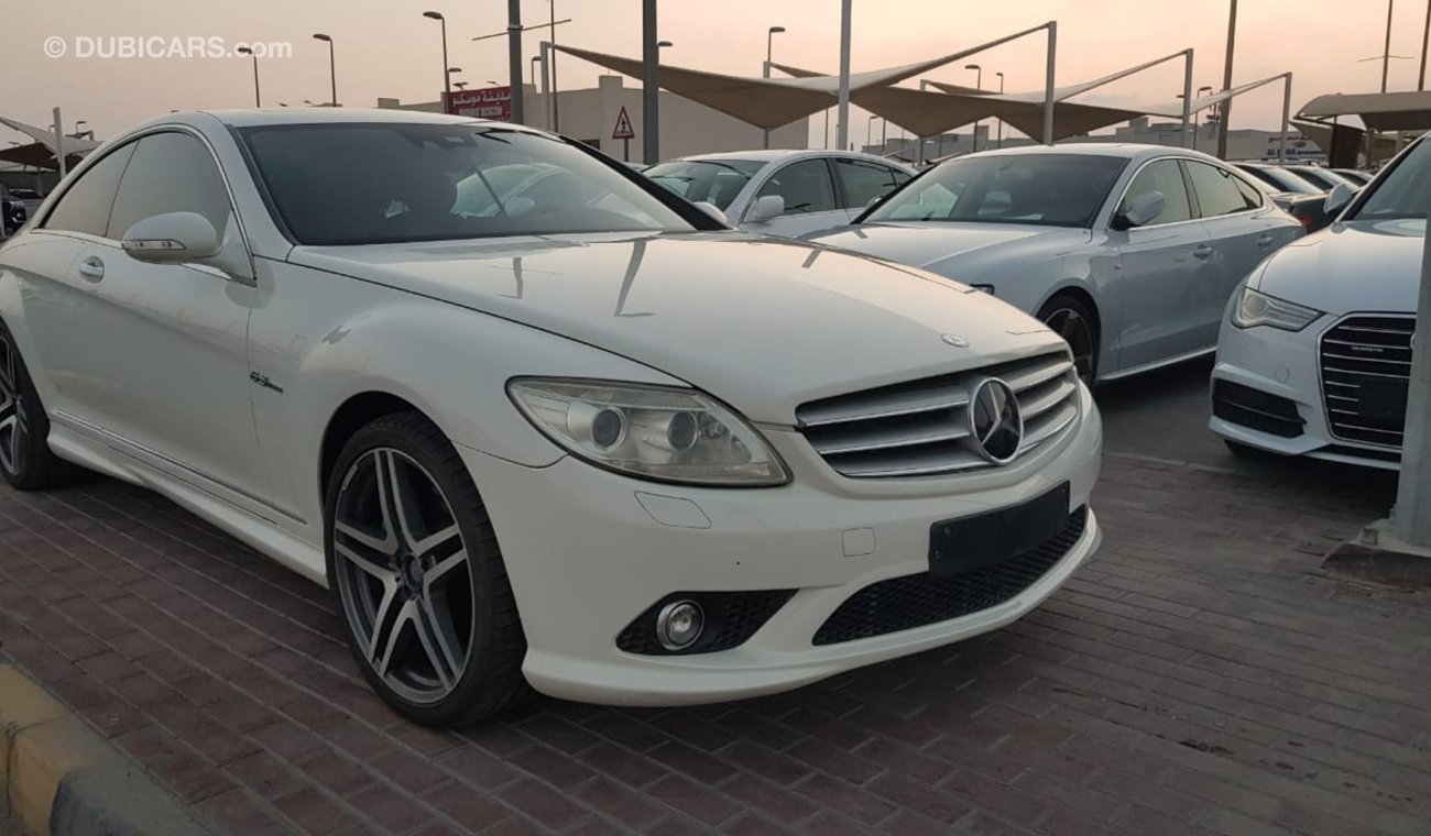 مرسيدس بنز CL 500 موديل 2008 خليجي حاله ممتازه من الداخل والخارج فل اوبشن فتحه وجلد ومثبت سرعه ونفيجشن وشاشه ورنجات جد