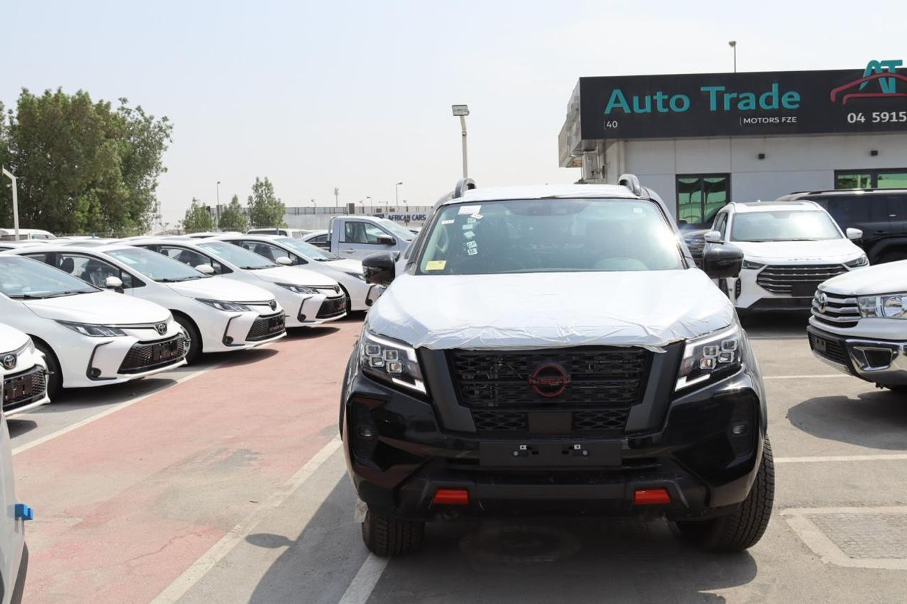 نيسان نافارا G 2.5L 4WD A/T