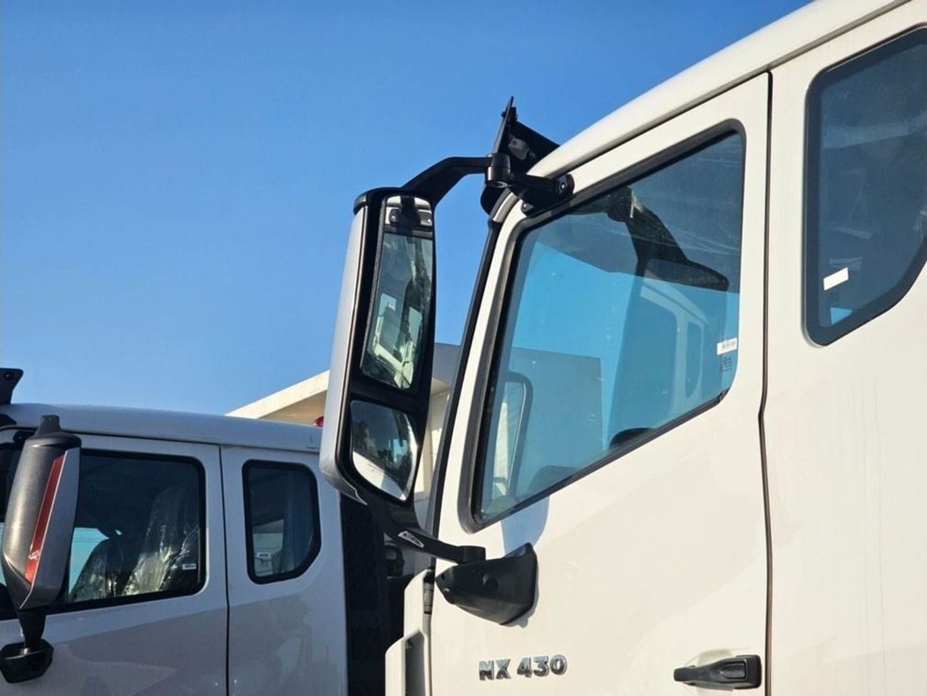 سنوترك هوو Sonitruk howo nx